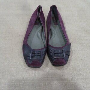 Born Burgundy suede flats Size 7
